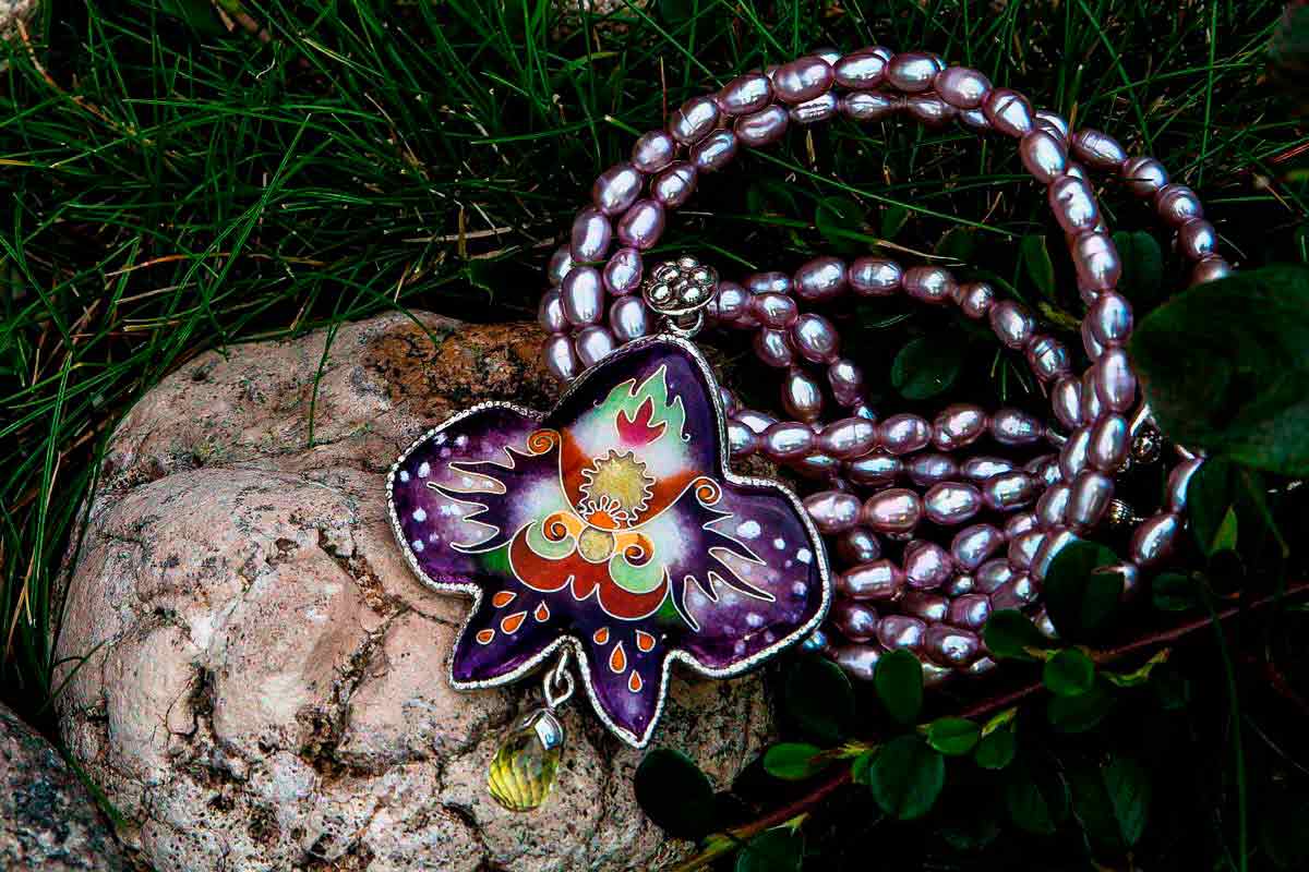 NECKLACE “ORCHID”