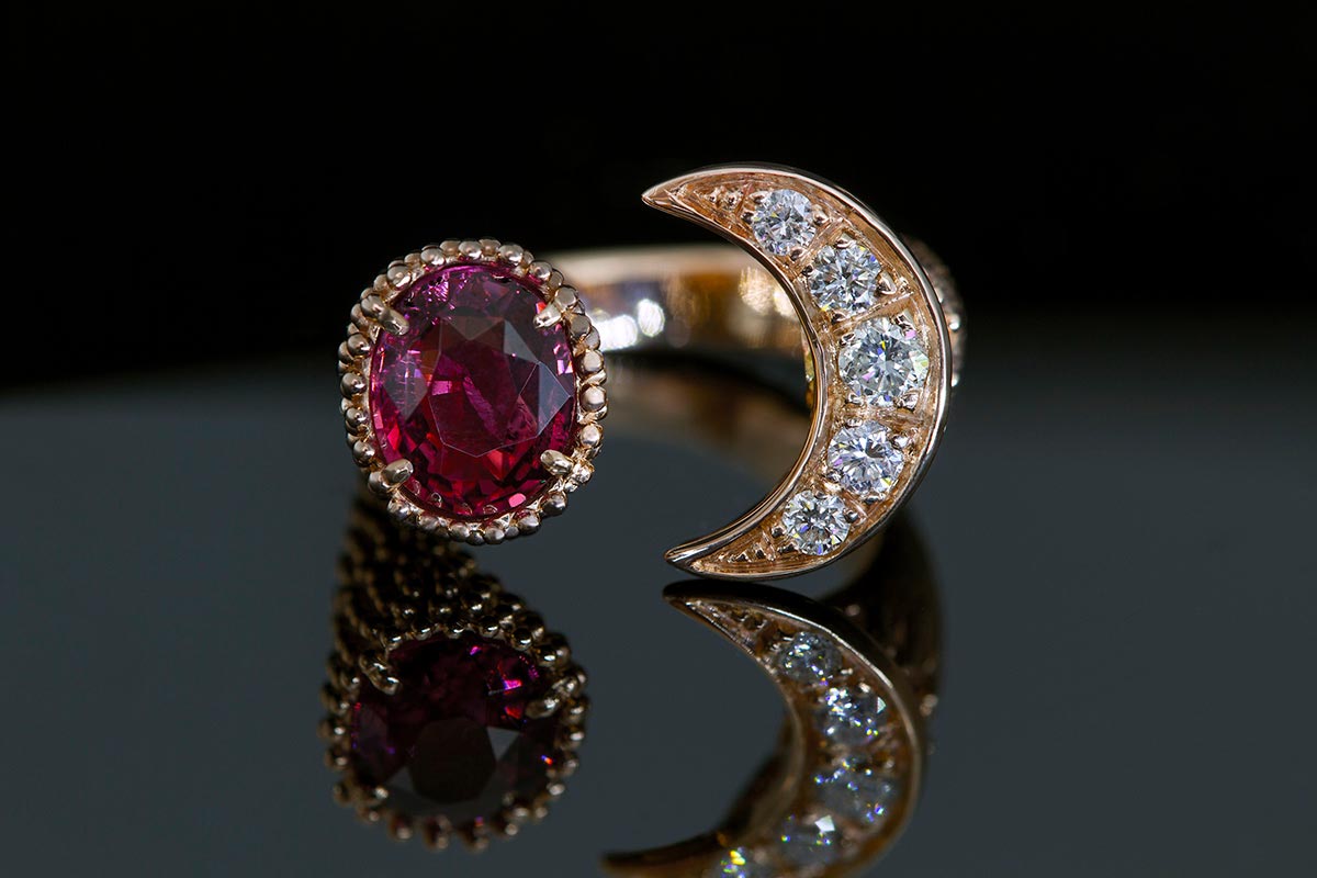 Moon-tale-omalgami-jeweler-RING-Exclusive-Jewelry
