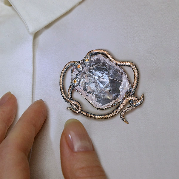 Pearl & Precious Stone Brooches